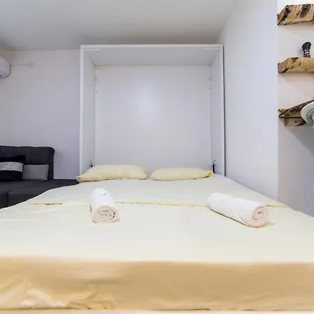 Space Apartment